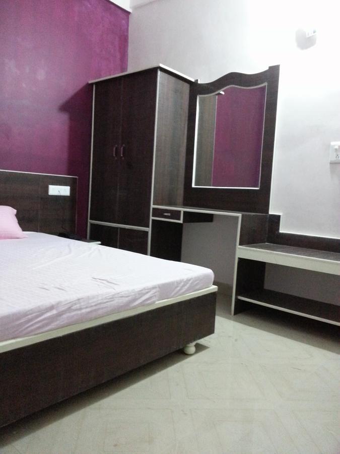 Hotel Sanchita Palace Forbesganj Extérieur photo